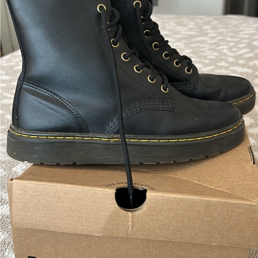 Dr Martens Zavala boots